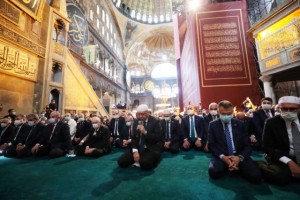 Turkey's President Tayyip Erdogan attends Friday prayers at Hagia Sophia Grand Mosque, for the first time after it was once again declared a mosque after 86 years, in Istanbul, Turkey, July 24, 2020. Murat Cetinmuhurdar/PPO/Handout via REUTERS THIS IMAGE HAS BEEN SUPPLIED BY A THIRD PARTY. NO RESALES. NO ARCHIVES.