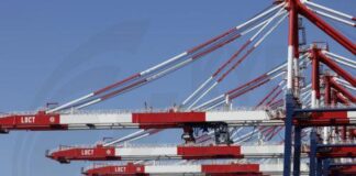 Πιάνουν δουλειά τη Δευτέρα οι εκτελωνιστές που αποφάσισαν λήξη της απεργίας