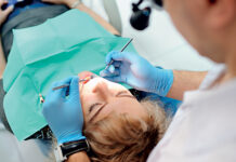 Νέα μελέτη έδειξε ότι η κακή στοματική υγιεινή συνδέεται με τον κίνδυνο εγκεφαλικού – Τι έδειξε νέα μελέτη