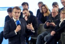 Ο Μακρόν καλεί τις πολιτικές δυνάμεις να οικοδομήσουν συνασπισμούς ή να βρουν συμβιβασμούς