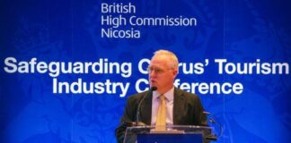 Συνεργασία Κύπρου – Βρετανίας για την ασφάλεια της τουριστικής βιομηχανίας