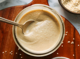 Ταχίνι το «θαυματουργό»: Να γιατί αξίζει μια θέση στη διατροφή μας