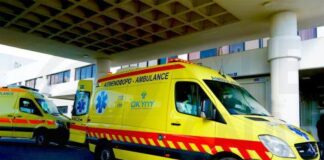 Διαμαρτυρία στο Νοσοκομείο Λεμεσού για 4χρονο που κατέληξε εγκεφαλικά νεκρός