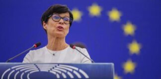 Αναβάλλεται η επίσκεψη της Επιτρόπου Διεύρυνσης ΕΕ στη Σερβία λόγω «εξύμνησης» του Μλάντιτς