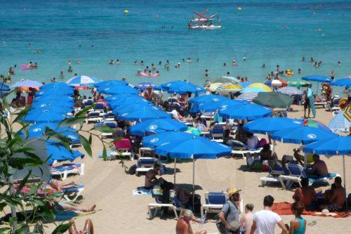 Αύξηση 27,2% των εσόδων από τον τουρισμό το πεντάμηνο
