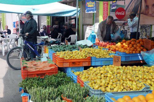 Σύνδεσμος Καταναλωτών: «Υπέρμετρη αύξηση» των τιμών φρούτων-λαχανικών