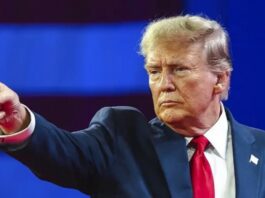 Νέα βόμβα Tραμπ για το «Russiagate»: Θέλει τους επικεφαλείς FBI και CIA στη φυλακή – Είναι ψεύτες, είναι απατεώνες