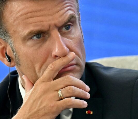 Γαλλία: Περικοπές δαπανών κατά 40 και πλέον δισεκατομμύρια ευρώ προκαλούν αναταραχές