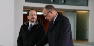 Βίζα για κατηγορία Τούρκων υπηκόων, αντίστοιχο άνοιγμα λιμανιών στην πρόταση του Προέδρου
