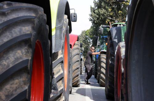 Η Ιταλία ζήτησε να αναβληθεί για μερικές ημέρες η υπογραφή συμφωνίας ελευθέρου εμπορίου με Mercosur