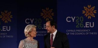 Φον ντερ Λάιεν: Προτεραιότητα η επανένωση της Κύπρου, οι αρχές εκτείνονται και στη Γροιλανδία