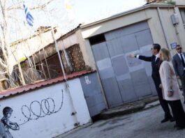 Η γραμμή της κατοχής έγινε τουριστική ατραξιόν