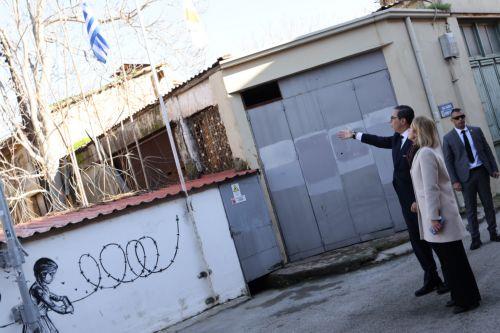 Η γραμμή της κατοχής έγινε τουριστική ατραξιόν