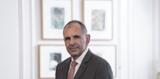 Σε επέκταση χωρικών υδάτων και σταθερή στήριξη στην Κύπρο, αναφέρθηκε ο Έλληνας ΥΠΕΞ
