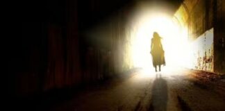 «Είδα την πύλη του Παραδείσου» – Γυναίκα που ήταν κλινικά νεκρή για δέκα λεπτά περιγράφει την εμπειρία της