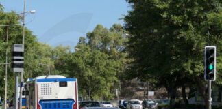 Παράταση προθεσμίας ανανέωσης αδειών κυκλοφορίας μέχρι 31/3 ψήφισε η Βουλή