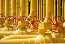 Βουτιά 15% στην τιμή του ευρωπαϊκού φυσικού αερίου και 8% στην τιμή πετρελαίου μετά τις δηλώσεις Τραμπ