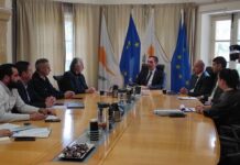 Σε δημοσιοποίηση και επικαιροποίηση των 1.300 επικίνδυνων οικοδομών καλεί τους ΕΟΑ ο ΥΠΕΣ