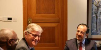Κατάλληλες συνθήκες επί του εδάφους για έναρξη συνομιλιών, θέτει ο ΠτΔ στον Λακρουά