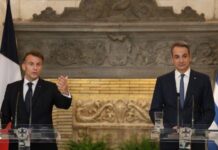 Μητσοτάκης-Μακρόν υπέγραψαν σειρά συμφωνιών, δέσμευση για αμοιβαία συνδρομή σε περίπτωση απειλής
