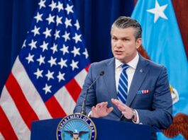 Έγινε ρεζίλι ο Αμερικανός ΥΠΑΜ:-Αντί για τη Βίβλο παρέθεσε απόσπασμα από… ταινία του Tαραντίνο