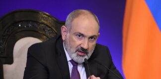 Ο N.Πασινιάν έχασε την ψυχραιμία του κατά τη διάρκεια προεκλογικής συγκέντρωσης και φώναζε σε γυναίκα!
