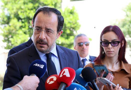 Πρόεδρος: Οι υποψήφιοι βουλευτές να έχουν ξεκάθαρες θέσεις