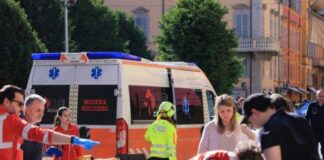 Αναβλήθηκε η επίσκεψη Μελόνι, επιστρέφει στην Ιταλία μετά το σοβαρό περιστατικό στη Μόντενα