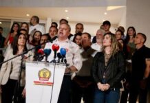 Ανοίγουμε μια νέα σελίδα για την Κύπρο και τον λαό της, είπε ο ΓΓ ΑΚΕΛ