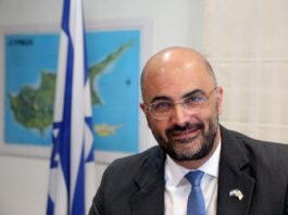 Ο Ισραηλινός πρέσβης καλεί τους Κυπρίους να απορρίψουν “διχαστική γλώσσα” για ισραηλινές επενδύσεις