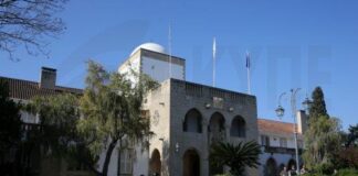 «Απαράδεχτες» χαρακτήρισε ο Πρόεδρος τις παρενοχλήσεις πτήσεων Υπουργών Άμυνας ΕΕ
