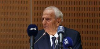 Απεβίωσε ο επιχειρηματίας Νίκος Σιακόλας