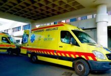 Διαμαρτυρία στο Νοσοκομείο Λεμεσού για 4χρονο που κατέληξε εγκεφαλικά νεκρός