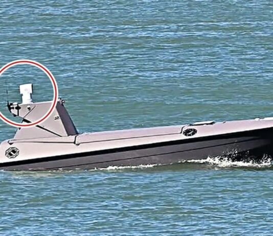 Σάλος στη Βρετανία: Drones του βασιλικού Ναυτικού με κάμερες επιτήρησης έστελναν στην Κίνα απόρρητες πληροφορίες!