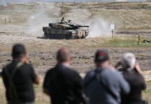 Πάλμας: Εκσυγχρονίζονται τα ΑΜΧ-30, oφείλουμε να ενισχύουμε την αποτρεπτική μας ισχύ