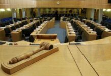 Αποδεσμεύτηκε το κονδύλι για το προεδρικό όχημα, δεν σχολιάζει ο Πρόεδρος