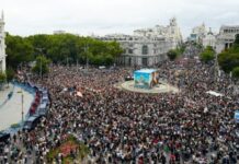 Μαζικές διαδηλώσεις για το στεγαστικό στην Ισπανία μετά την απόρριψη κυβερνητικών μέτρων