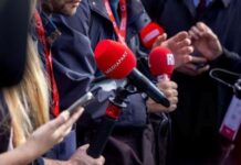 Ενστάσεις και αιχμές για αντισυνταγματικότητα στην Επ. Εσωτερικών για νομοσχέδιο ΜΜΕ